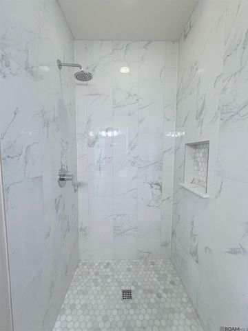 10613 Springglen Ct, Baton Rouge, LA 70810