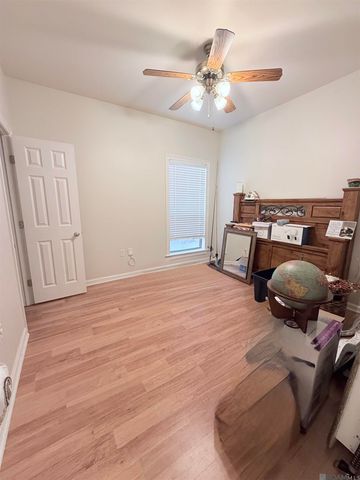 10613 Springglen Ct, Baton Rouge, LA 70810