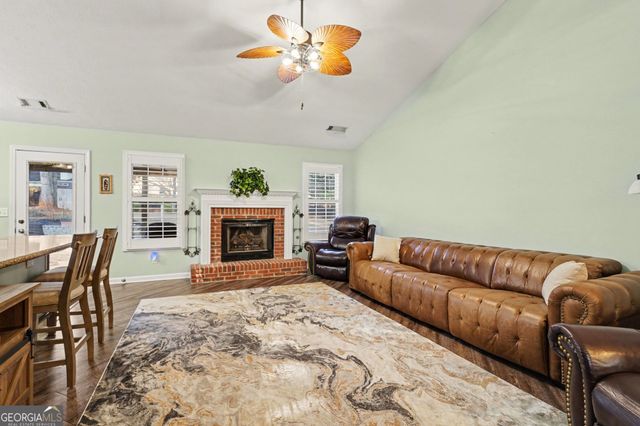 203 Cheatham Road, Acworth, GA 30101