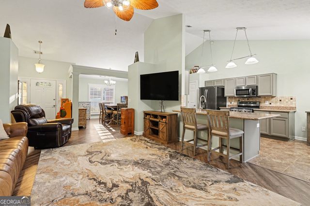 203 Cheatham Road, Acworth, GA 30101