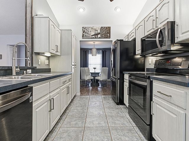 8686 SE 158TH STREET, Summerfield, FL 34491