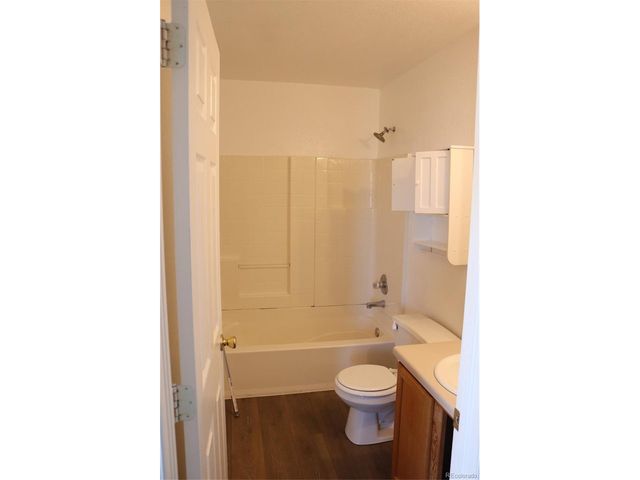 21903 E Crestline Ln, Aurora, CO 80015