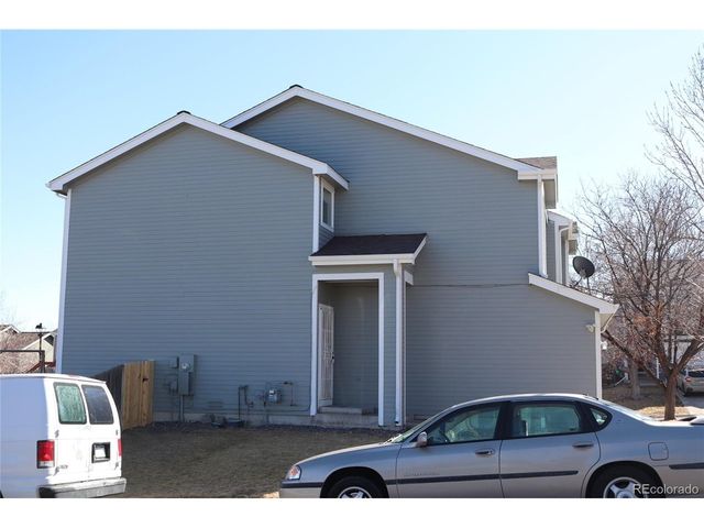 21903 E Crestline Ln, Aurora, CO 80015