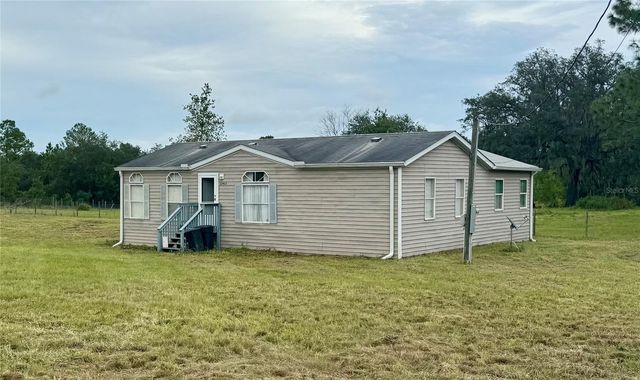 10903 N FARMWOOD AVENUE, Dunnellon, FL 34433