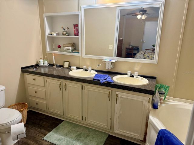 10903 N FARMWOOD AVENUE, Dunnellon, FL 34433