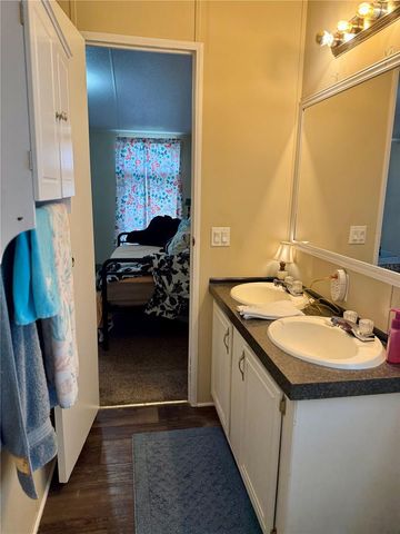 10903 N FARMWOOD AVENUE, Dunnellon, FL 34433