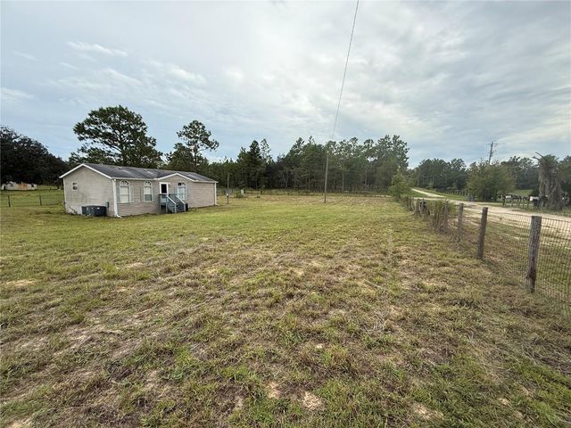 10903 N FARMWOOD AVENUE, Dunnellon, FL 34433