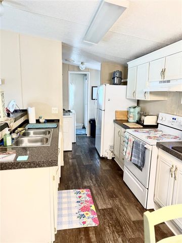 10903 N FARMWOOD AVENUE, Dunnellon, FL 34433