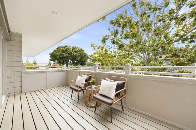 30 Los Altos Square, Los Altos, CA 94022