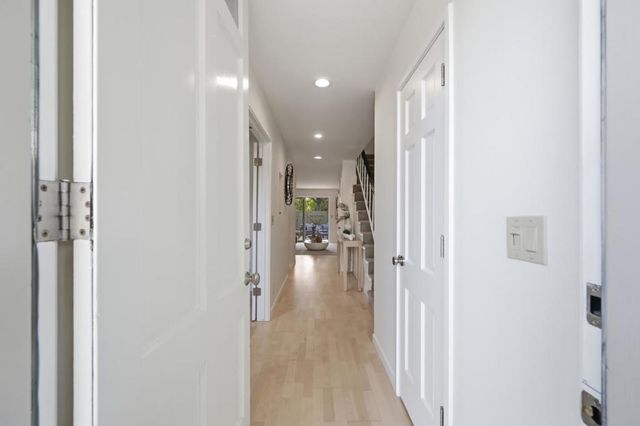 30 Los Altos Square, Los Altos, CA 94022