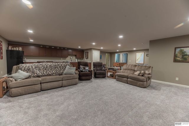 11405 N 170th Street, Bennington, NE 68007