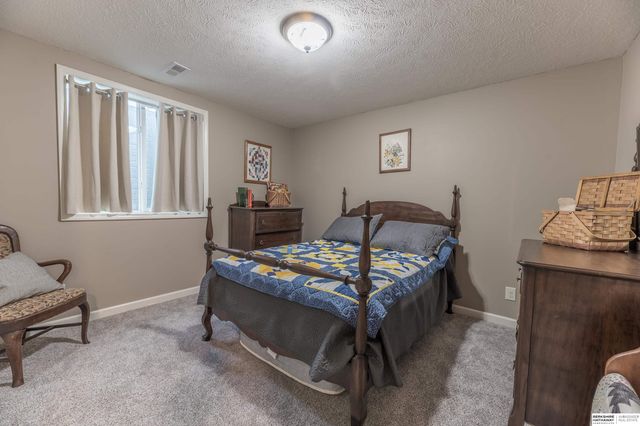 11405 N 170th Street, Bennington, NE 68007