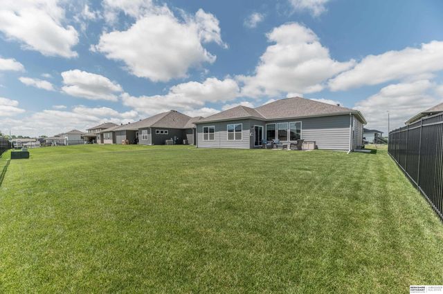11405 N 170th Street, Bennington, NE 68007