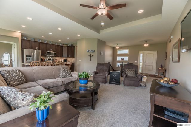 11405 N 170th Street, Bennington, NE 68007