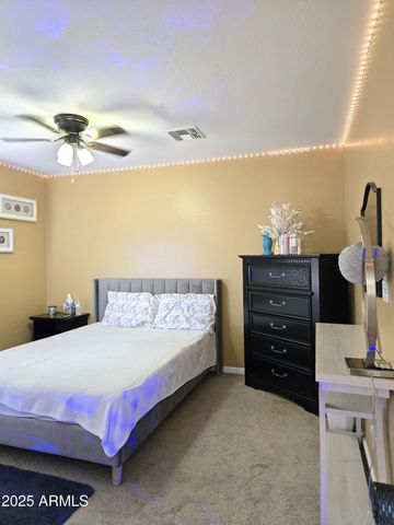 7115 W KINGS Avenue, Peoria, AZ 85382