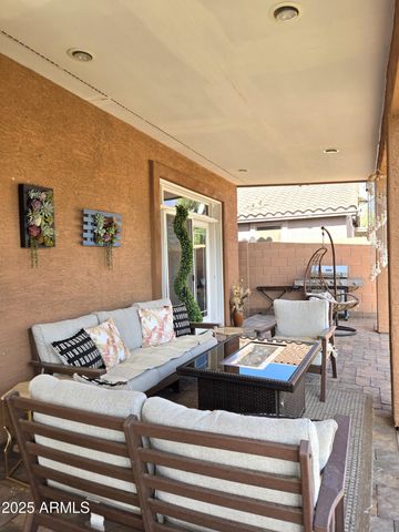 7115 W KINGS Avenue, Peoria, AZ 85382