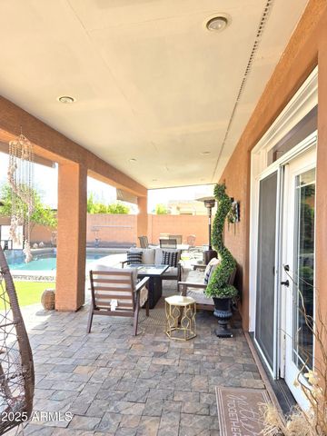 7115 W KINGS Avenue, Peoria, AZ 85382