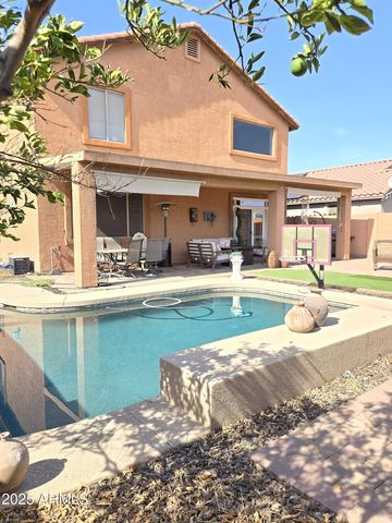 7115 W KINGS Avenue, Peoria, AZ 85382