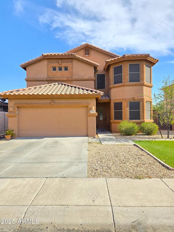 7115 W KINGS Avenue, Peoria, AZ 85382