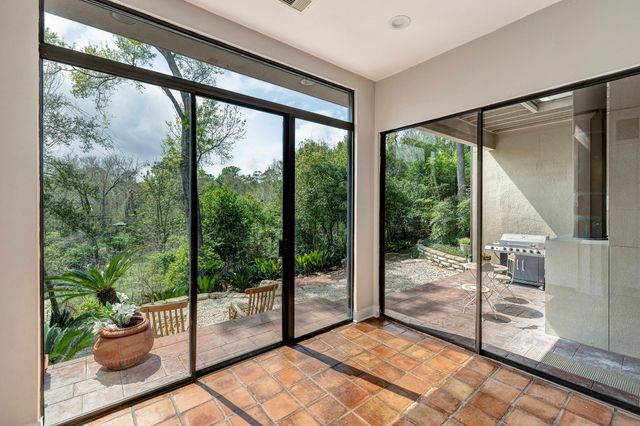 9171 Briar Forest Drive, Houston, TX 77024