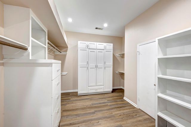 9171 Briar Forest Drive, Houston, TX 77024