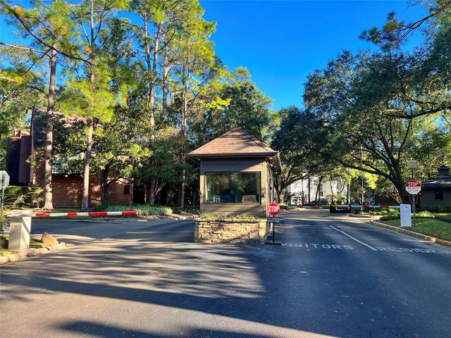 9171 Briar Forest Drive, Houston, TX 77024