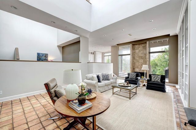 9171 Briar Forest Drive, Houston, TX 77024