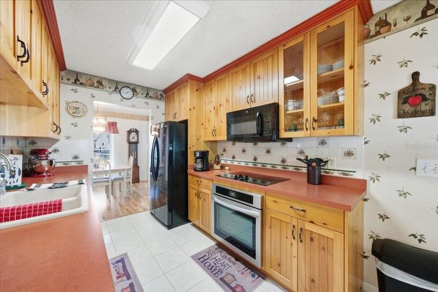 4703 ROSEBERRY LANE, Tampa, FL 33624