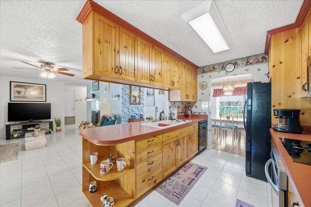 4703 ROSEBERRY LANE, Tampa, FL 33624