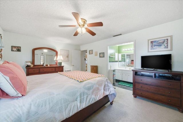 4703 ROSEBERRY LANE, Tampa, FL 33624