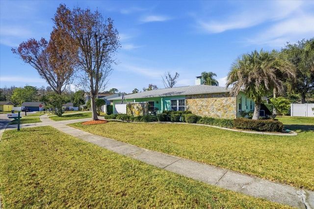 4703 ROSEBERRY LANE, Tampa, FL 33624