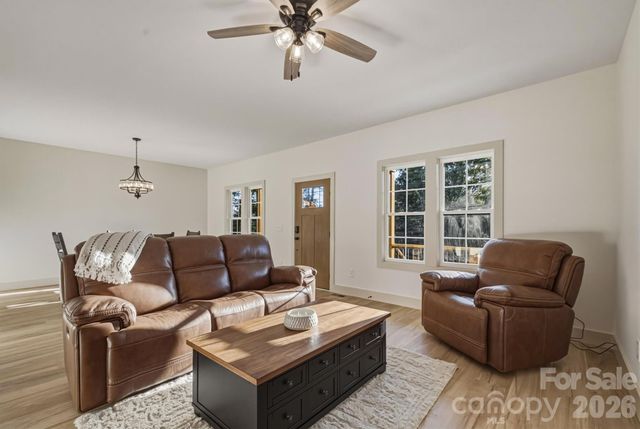 5676 MARBLESTONE Drive, Granite Falls, NC 28630