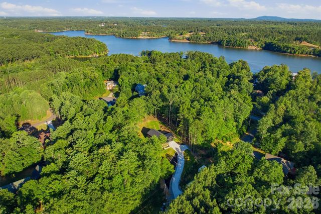 5676 MARBLESTONE Drive, Granite Falls, NC 28630