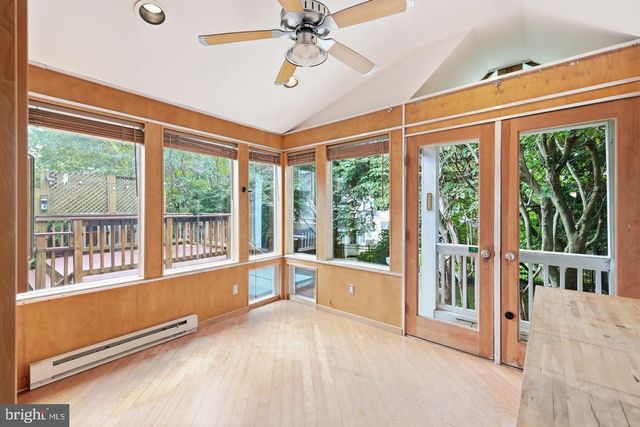 1706 N GLEBE RD, Arlington, VA 22207