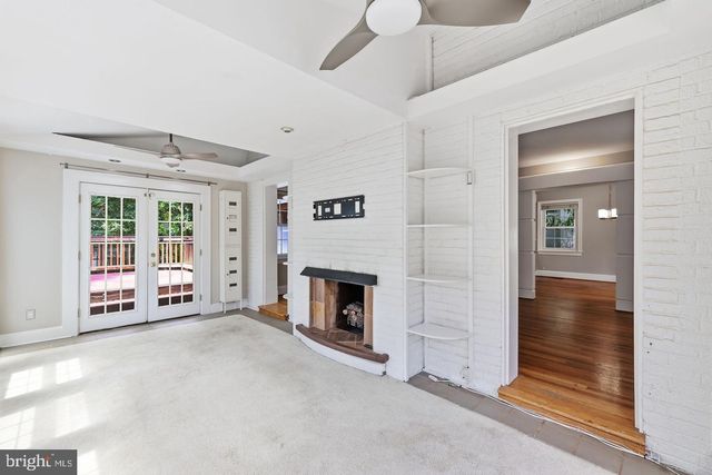 1706 N GLEBE RD, Arlington, VA 22207