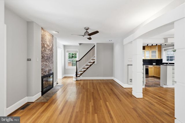1706 N GLEBE RD, Arlington, VA 22207