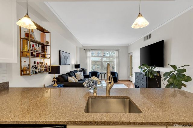 1975 N Grant Street 325, Denver, CO 80203