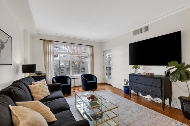 1975 N Grant Street 325, Denver, CO 80203
