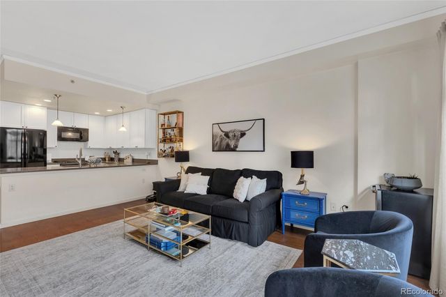 1975 N Grant Street 325, Denver, CO 80203