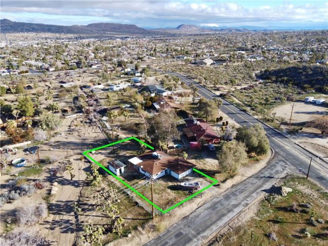 57136 Navajo Trail, Yucca Valley, CA 92284