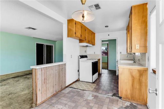 57136 Navajo Trail, Yucca Valley, CA 92284