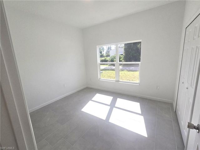 3603 38th ST SW, Lehigh Acres, FL 33976