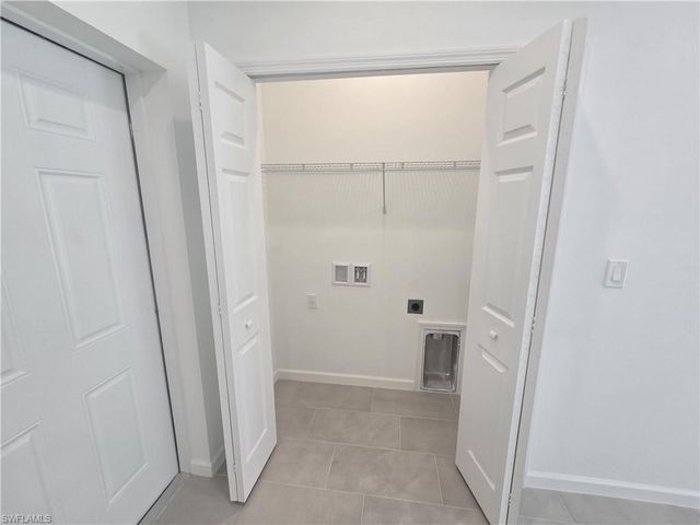 3603 38th ST SW, Lehigh Acres, FL 33976