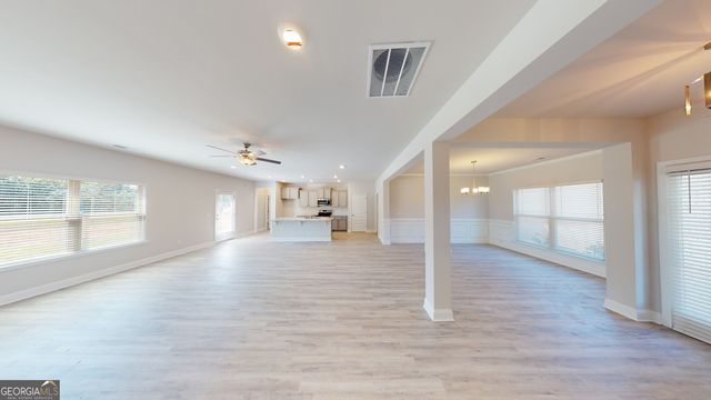 1029 Holliday Pass 18, Griffin, GA 30223