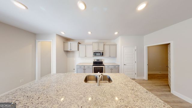 1029 Holliday Pass 18, Griffin, GA 30223