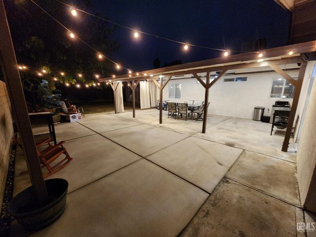 849 Brittany Street, Shafter, CA 93263