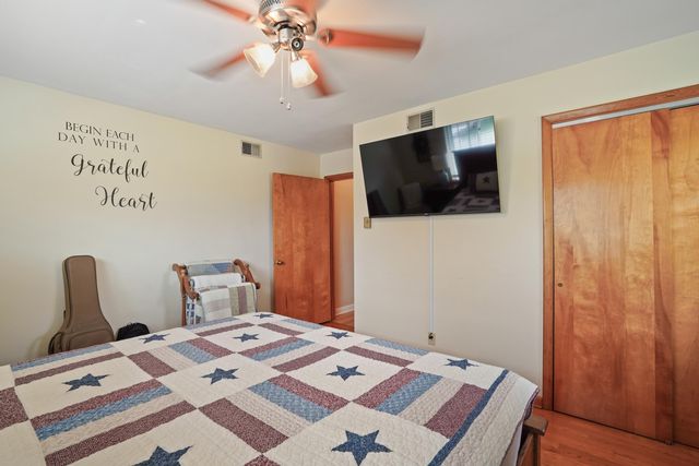 180 Cliffside Drive, Somerset, KY 42503