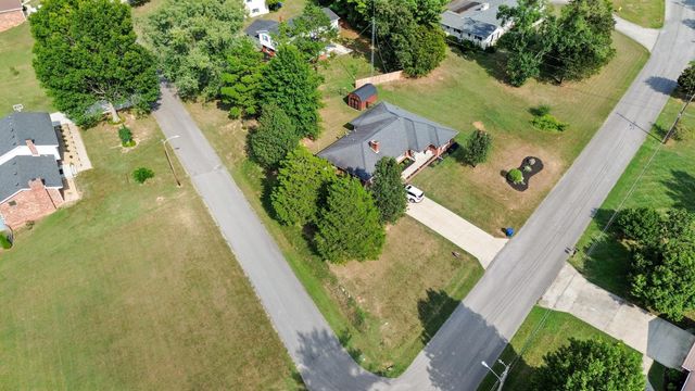 180 Cliffside Drive, Somerset, KY 42503