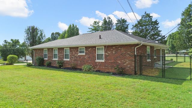 180 Cliffside Drive, Somerset, KY 42503