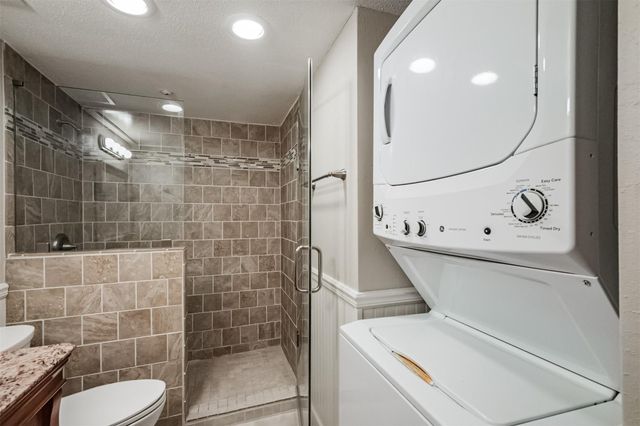 7575 Katy Freeway 143, Houston, TX 77024